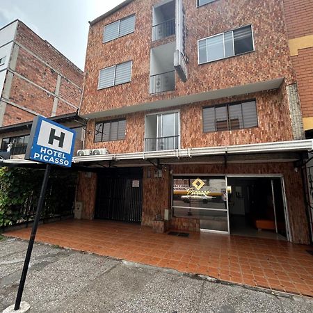 Hotel Picasso 70 Medellín Esterno foto