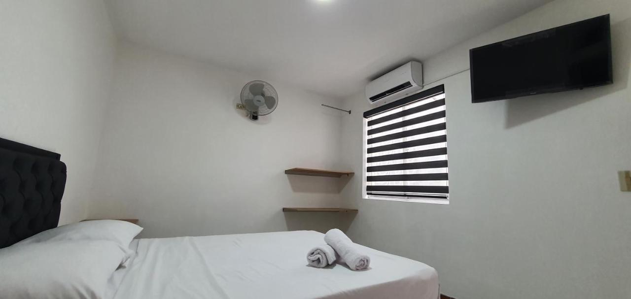 Hotel Picasso 70 Medellín Esterno foto