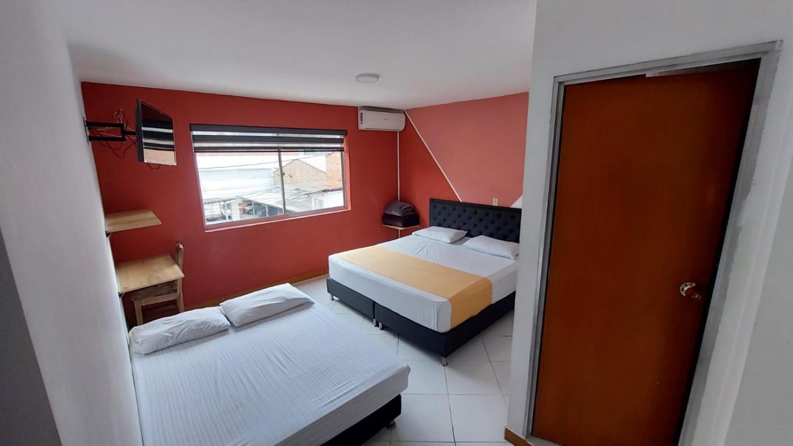 Hotel Picasso 70 Medellín Esterno foto